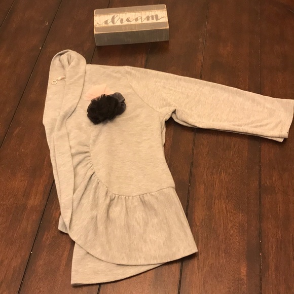 Robin K ❤️ - Picture 2 of 4